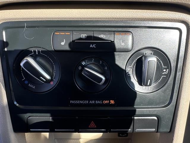 2013 Volkswagen Beetle Turbo PZEV