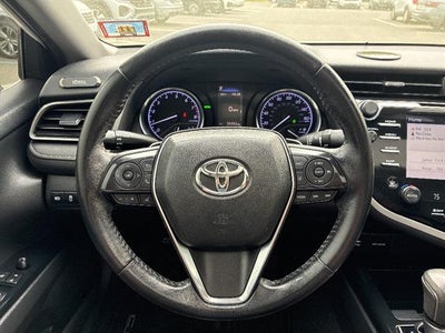 2019 Toyota Camry SE Auto