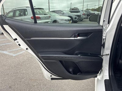 2019 Toyota Camry SE Auto