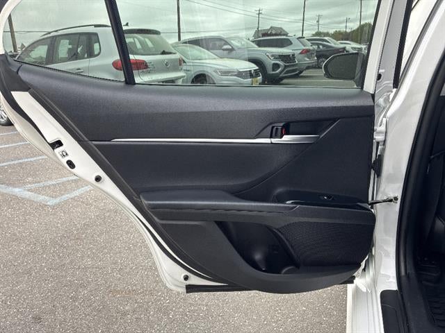 2019 Toyota Camry SE Auto