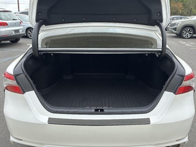 2019 Toyota Camry SE Auto