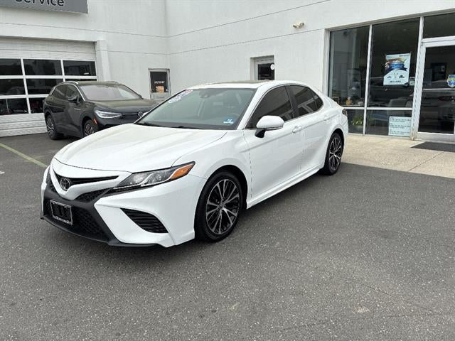 2019 Toyota Camry SE Auto