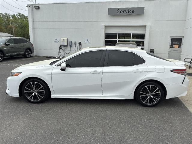 2019 Toyota Camry SE Auto