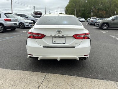 2019 Toyota Camry SE Auto