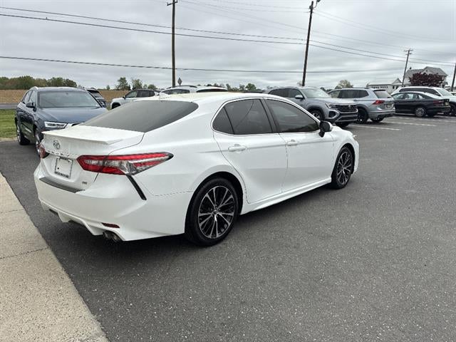 2019 Toyota Camry SE Auto