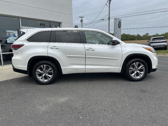 2016 Toyota Highlander AWD 4dr V6 LE