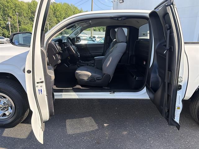 2020 Toyota Tacoma 2WD SR Access Cab 6' Bed I4 AT