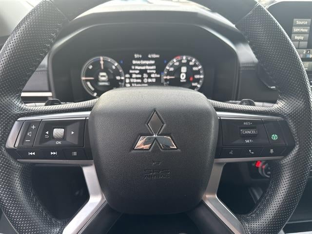 2023 Mitsubishi Outlander PHEV SE