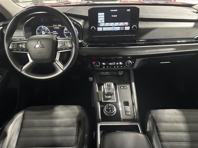 2023 Mitsubishi Outlander PHEV SE