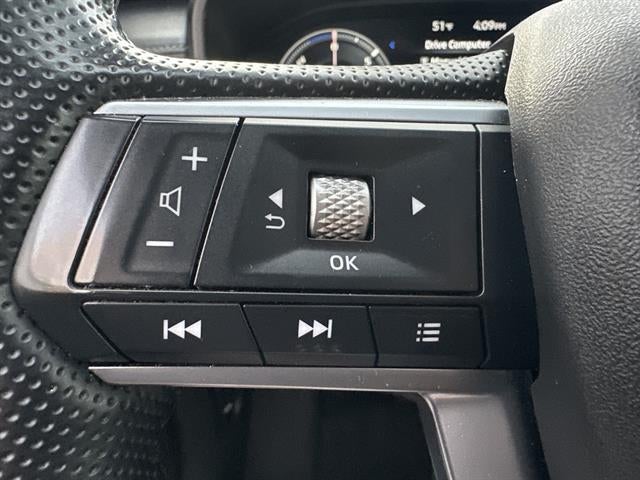 2023 Mitsubishi Outlander PHEV SE