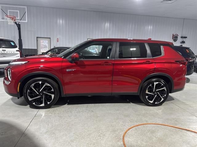 2023 Mitsubishi Outlander PHEV SE