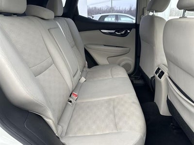 2018 Nissan Rogue Sport SV