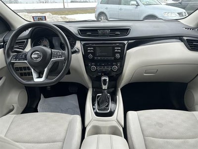 2018 Nissan Rogue Sport SV
