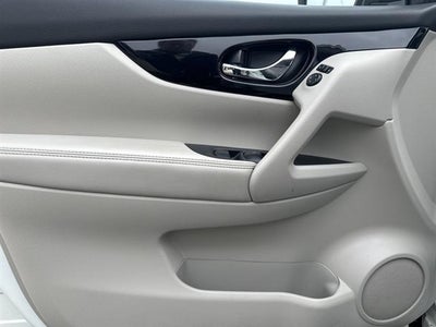 2018 Nissan Rogue Sport SV