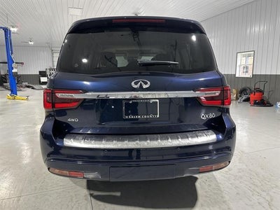 2024 INFINITI QX80 LUXE