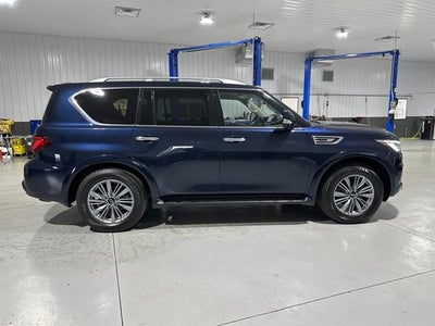2024 INFINITI QX80 LUXE