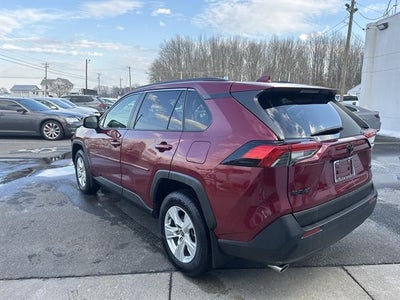 2021 Toyota RAV4 XLE