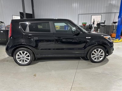 2019 Kia Soul +