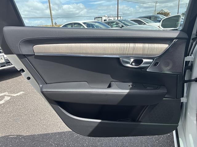 2023 Volvo S90 B6 AWD Ultimate