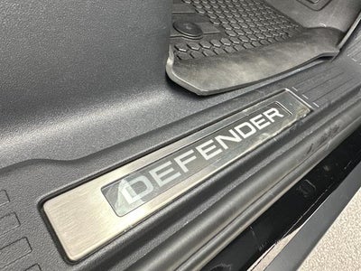 2024 Land Rover Defender 90 P400 X-Dynamic SE