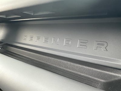 2024 Land Rover Defender 90 P400 X-Dynamic SE