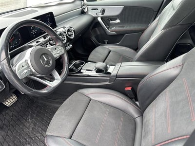 2020 Mercedes-Benz A 220 A 220 4MATIC®