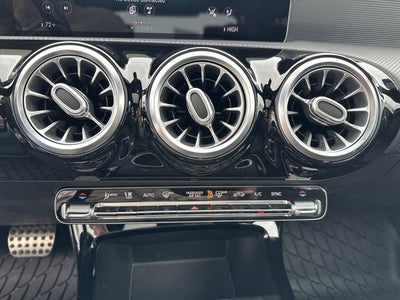 2020 Mercedes-Benz A 220 A 220 4MATIC®