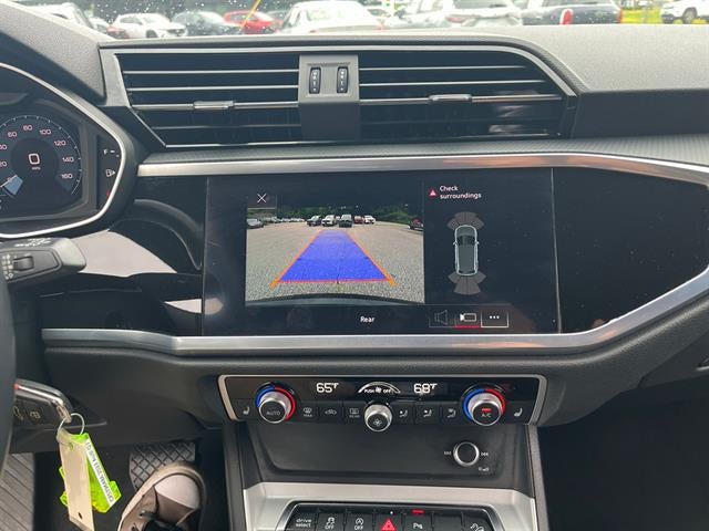 2022 Audi Q3 Premium 40 TFSI quattro