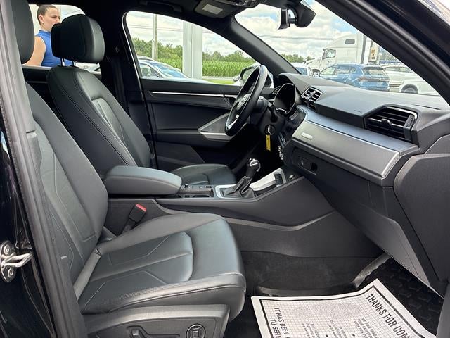2022 Audi Q3 Premium 40 TFSI quattro