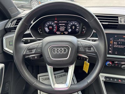2022 Audi Q3 Premium 40 TFSI quattro