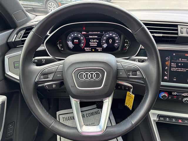 2022 Audi Q3 Premium 40 TFSI quattro