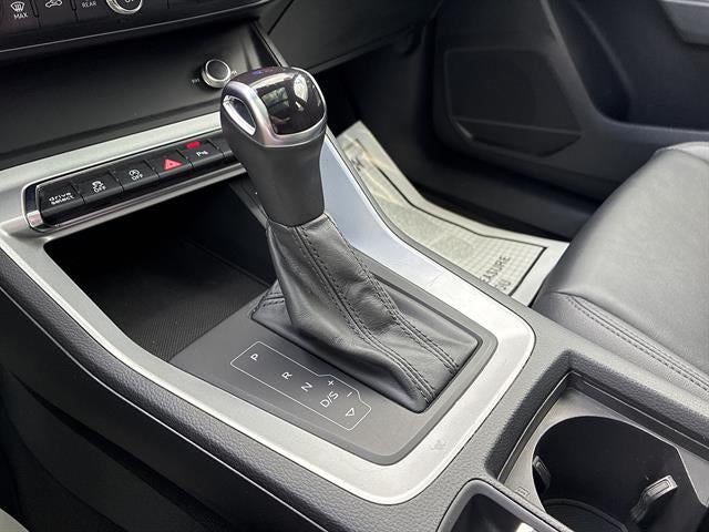 2022 Audi Q3 Premium 40 TFSI quattro
