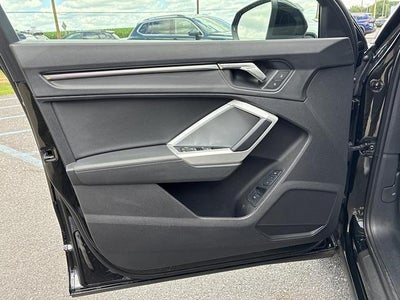 2022 Audi Q3 Premium 40 TFSI quattro