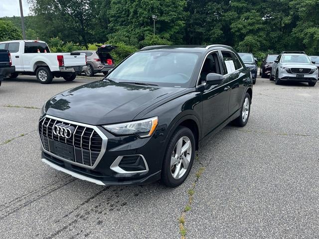 2022 Audi Q3 Premium 40 TFSI quattro