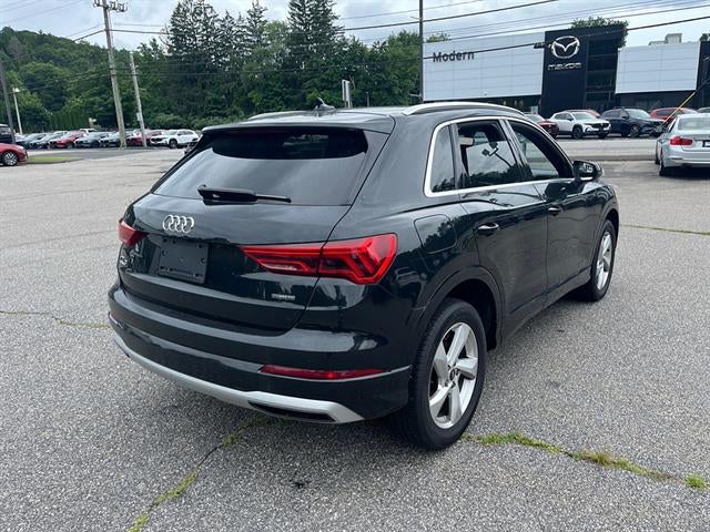 2022 Audi Q3 Premium 40 TFSI quattro