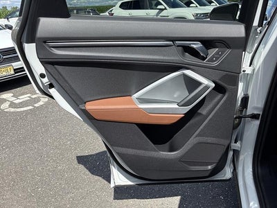 2022 Audi Q3 Premium 40 TFSI quattro