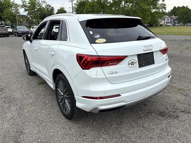 2022 Audi Q3 Premium 40 TFSI quattro
