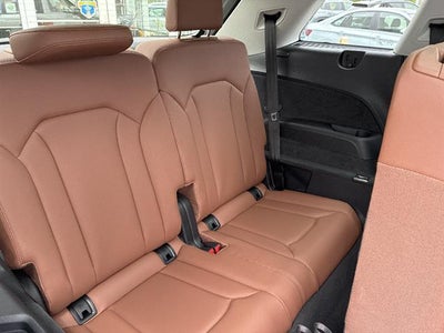 2022 Audi Q7 Premium 55 TFSI quattro