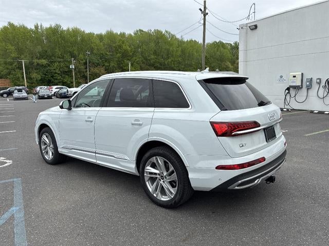 2022 Audi Q7 Premium 55 TFSI quattro