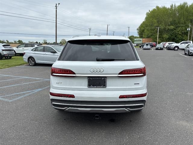 2022 Audi Q7 Premium 55 TFSI quattro