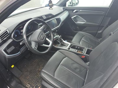 2021 Audi Q3 S line Premium 45 TFSI quattro
