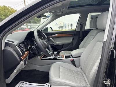 2022 Audi Q5 S line Premium 45 TFSI quattro