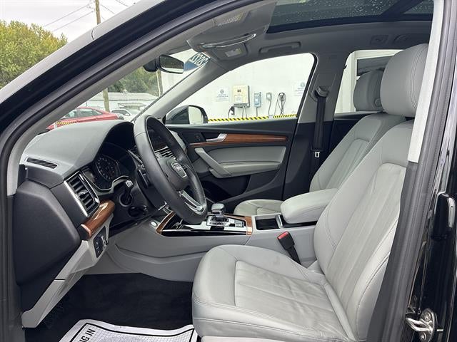 2022 Audi Q5 S line Premium 45 TFSI quattro