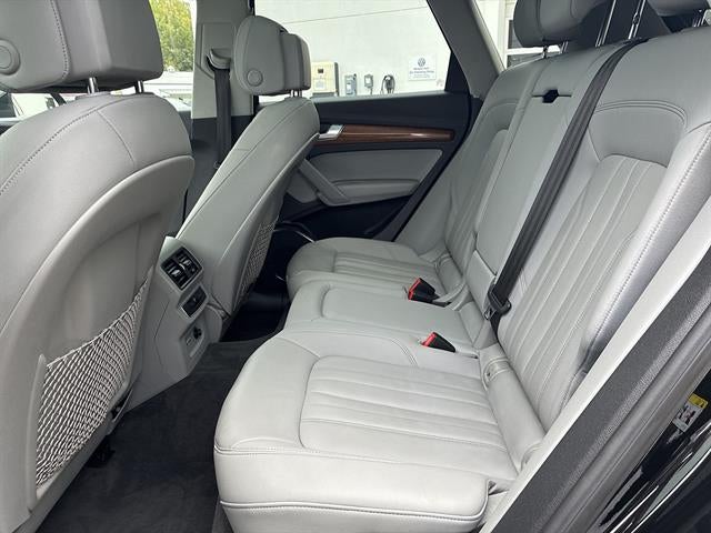 2022 Audi Q5 S line Premium 45 TFSI quattro