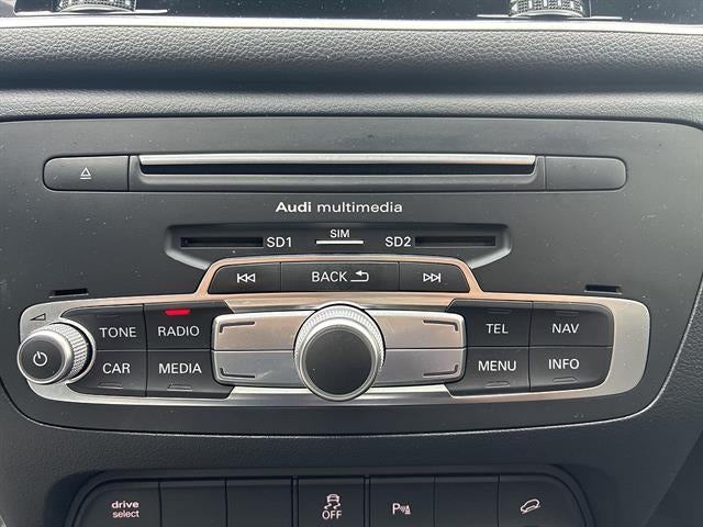 2016 Audi Q3 quattro 4dr Prestige