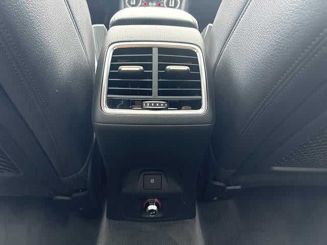 2016 Audi Q3 quattro 4dr Prestige