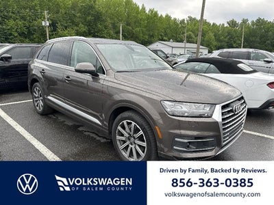 2019 Audi Q7 Premium Plus 45 TFSI quattro
