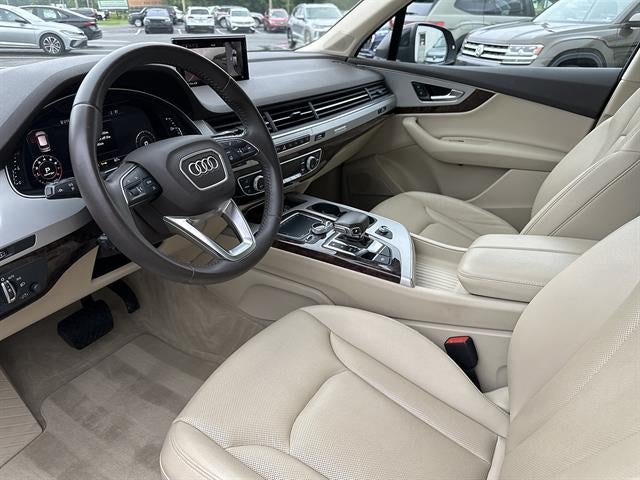 2019 Audi Q7 Premium Plus 45 TFSI quattro