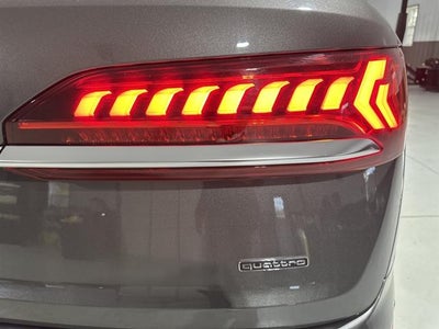 2021 Audi Q7 Premium Plus