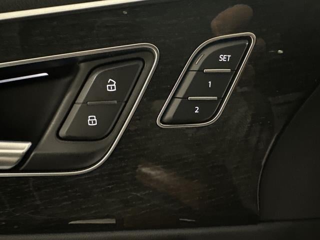 2021 Audi Q7 Premium Plus